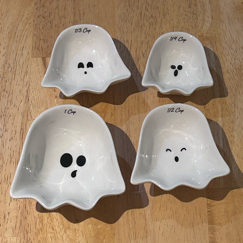 Set of 4 Ceramic Halloween Ghost Shaped Nesting Measuring Cups By The Bake Shop